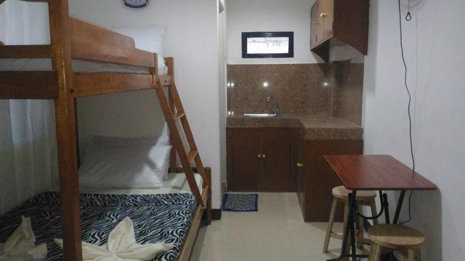 Sealor Pension House Puerto Princesa Εξωτερικό φωτογραφία